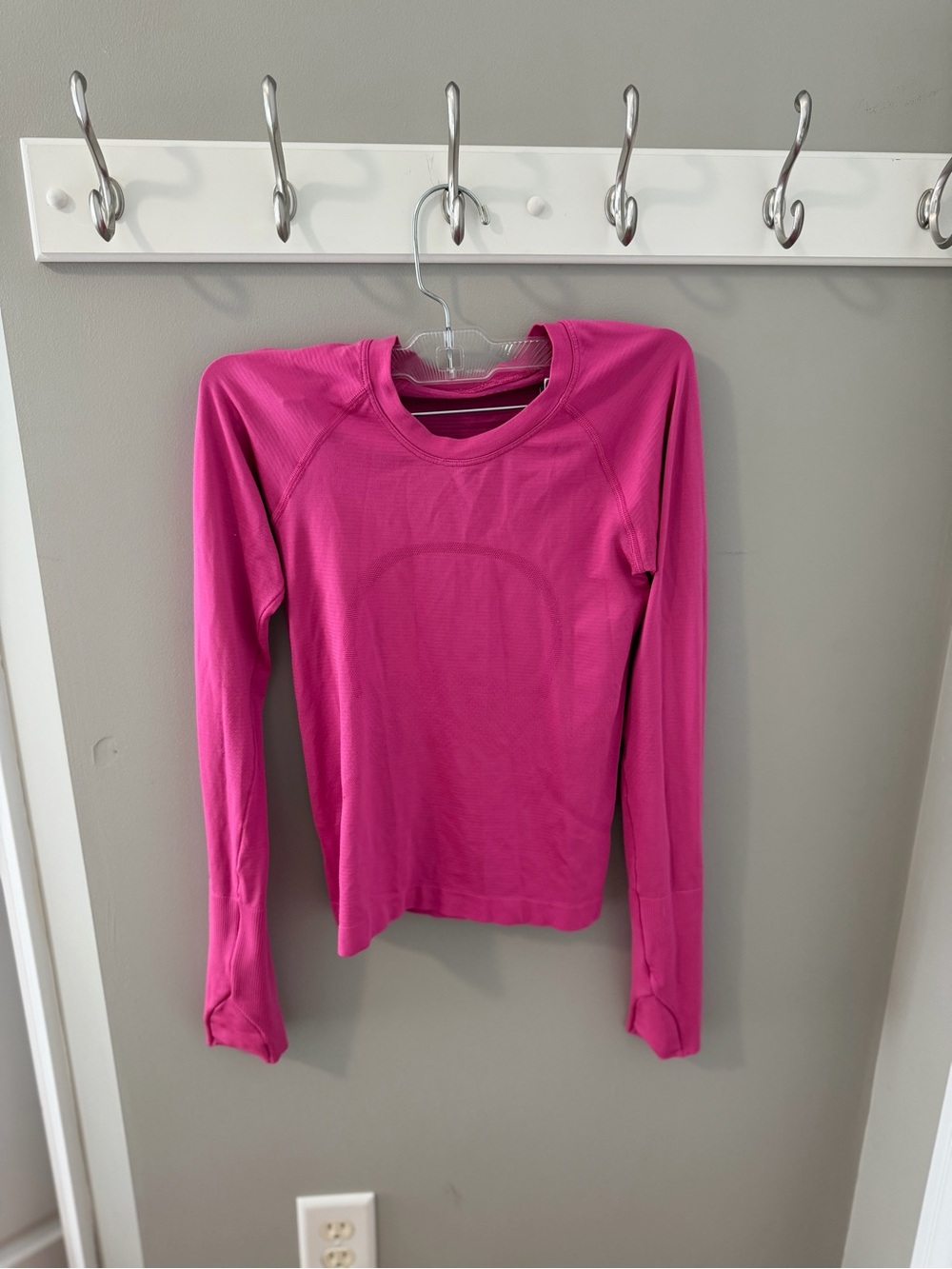 Lululemon swiftly tech long sleeve shirt pink size 2
